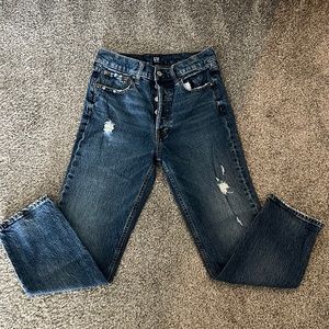 GAP women’s cropped skinny cheeky jean